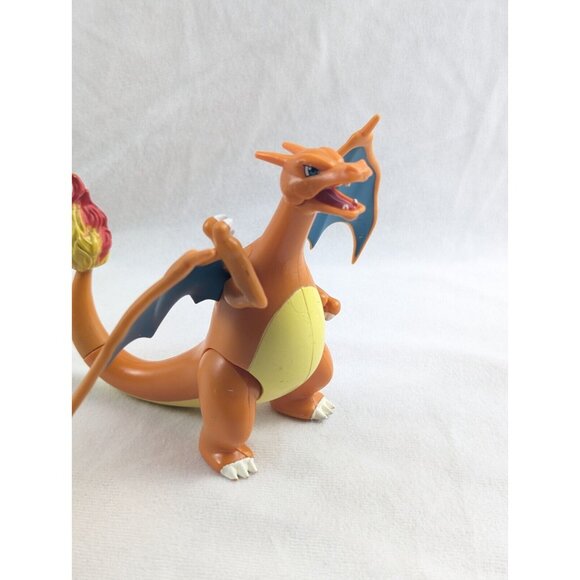 2019 WCT Pokemon Charizard 4.5" Battle Feature Figure- No Projectile - Picture 6 of 12